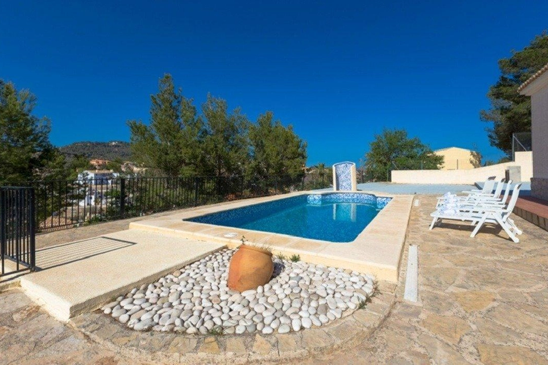 Villa in Calpe te koop, woonoppervlakte 90 m², + Oven, Airconditioning, grondstuk 800 m², 3 slapkamer, 1 badkamer, Zwembad, ref.: AM-11853DR-3