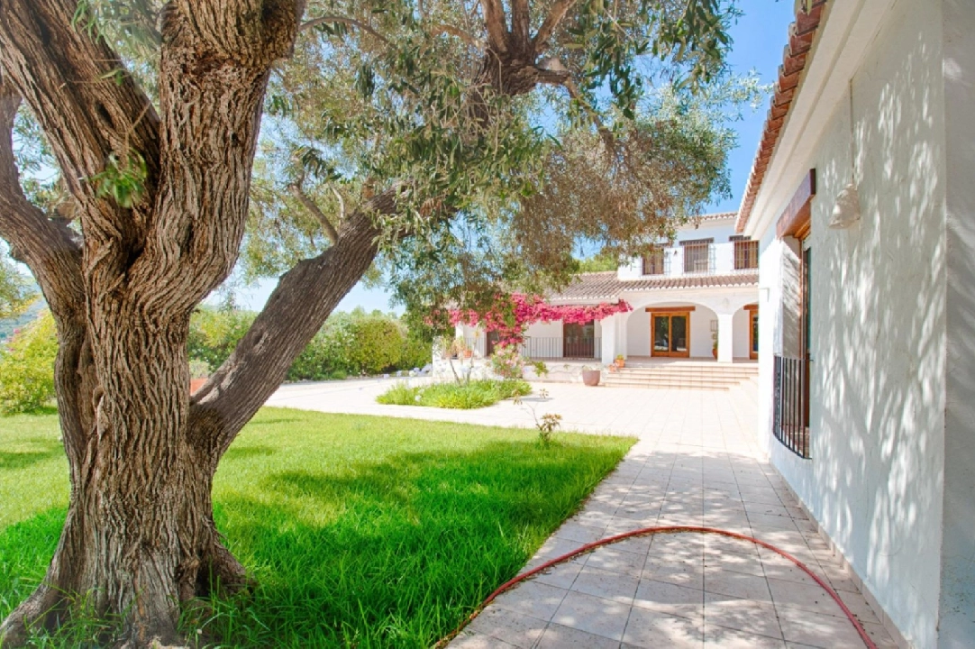 Finca in Benissa te koop, woonoppervlakte 521 m², Bouwjaar 2002, Airconditioning, grondstuk 19880 m², 4 slapkamer, 3 badkamer, Zwembad, ref.: AM-11988DA-29