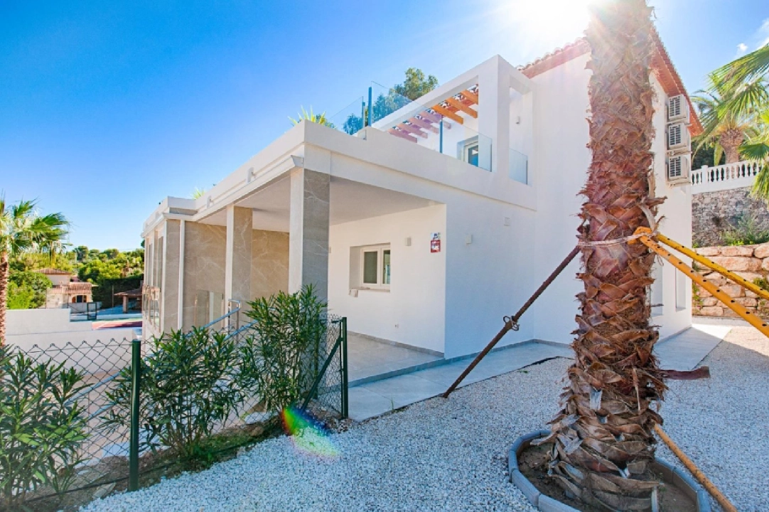 Villa in Moraira te koop, woonoppervlakte 480 m², Bouwjaar 2023, Airconditioning, grondstuk 1140 m², 3 slapkamer, 3 badkamer, Zwembad, ref.: AM-12058DA-40