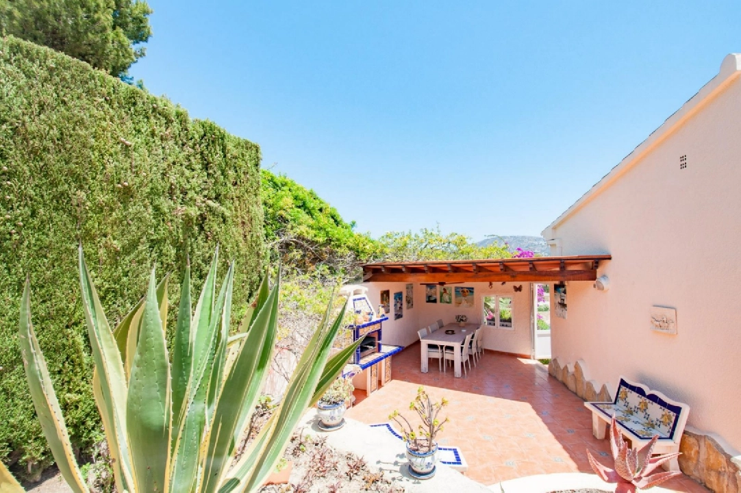 Villa in Moraira te koop, woonoppervlakte 293 m², Bouwjaar 1998, Airconditioning, grondstuk 1604 m², 5 slapkamer, 3 badkamer, Zwembad, ref.: AM-12096DA-14