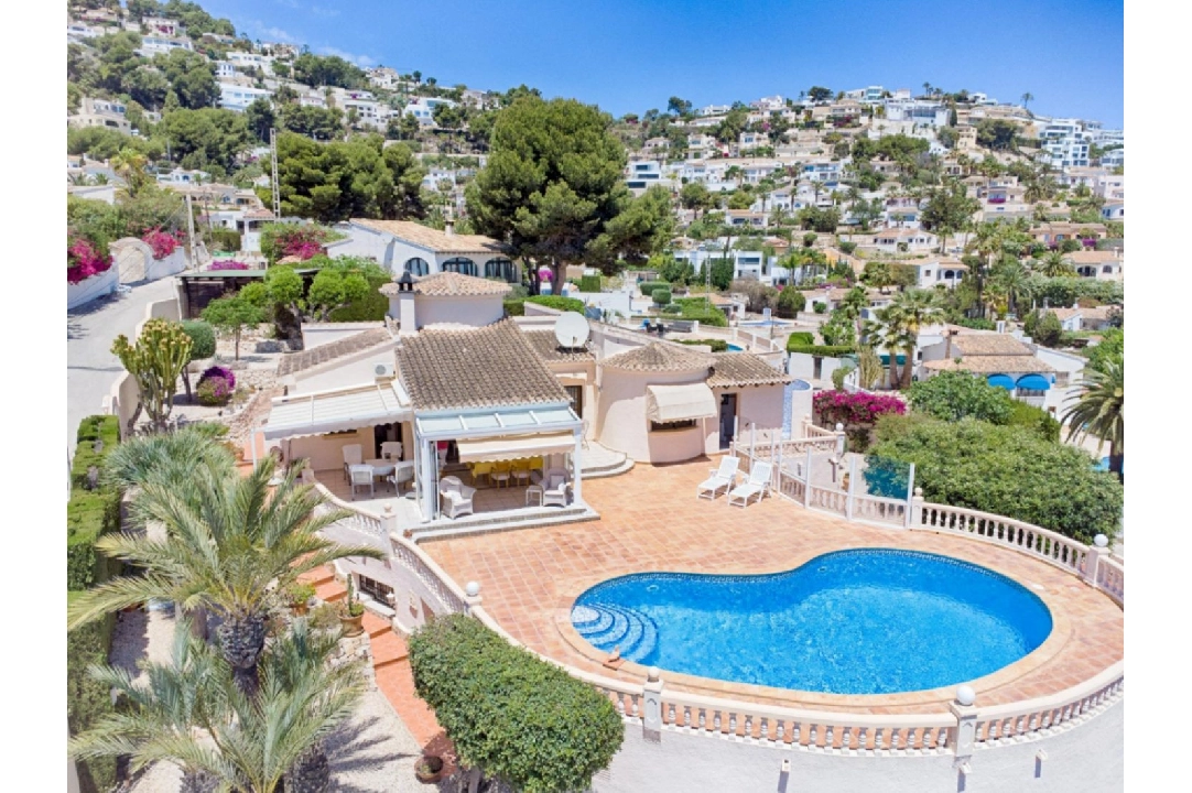 Villa in Moraira te koop, woonoppervlakte 293 m², Bouwjaar 1998, Airconditioning, grondstuk 1604 m², 5 slapkamer, 3 badkamer, Zwembad, ref.: AM-12096DA-3