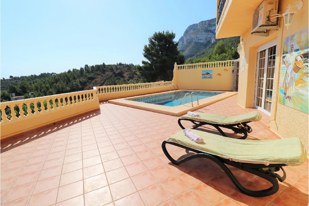 Villa in Denia te koop, woonoppervlakte 319 m², Airconditioning, grondstuk 900 m², 6 slapkamer, 4 badkamer, Zwembad, ref.: AM-12170DA-16