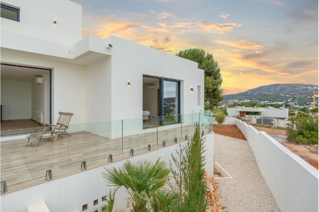 Villa in Moraira te koop, woonoppervlakte 259 m², Bouwjaar 2024, Airconditioning, grondstuk 800 m², 3 slapkamer, 3 badkamer, Zwembad, ref.: AM-12206DR-5