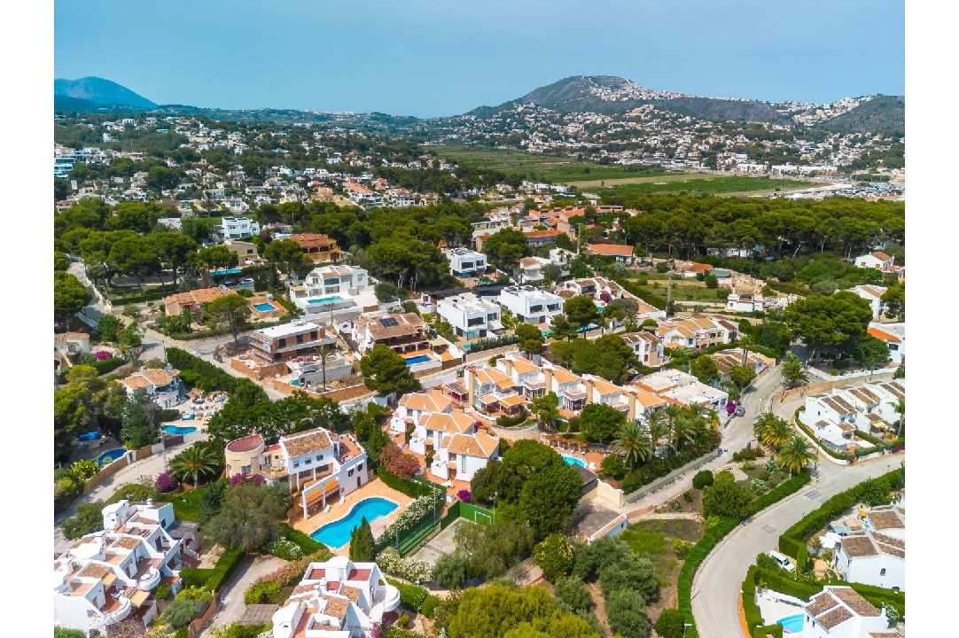 Villa in Moraira te koop, woonoppervlakte 182 m², Airconditioning, grondstuk 500 m², 4 slapkamer, 3 badkamer, Zwembad, ref.: AM-12207DR-11