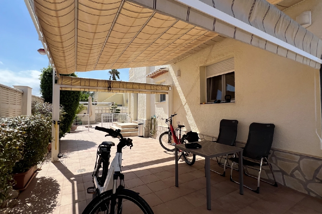 Villa in Els Poblets te koop, woonoppervlakte 179 m², Bouwjaar 1997, Staat netjes, + Centrale verwarming, Airconditioning, grondstuk 412 m², 5 slapkamer, 3 badkamer, Zwembad, ref.: JS-1524-13