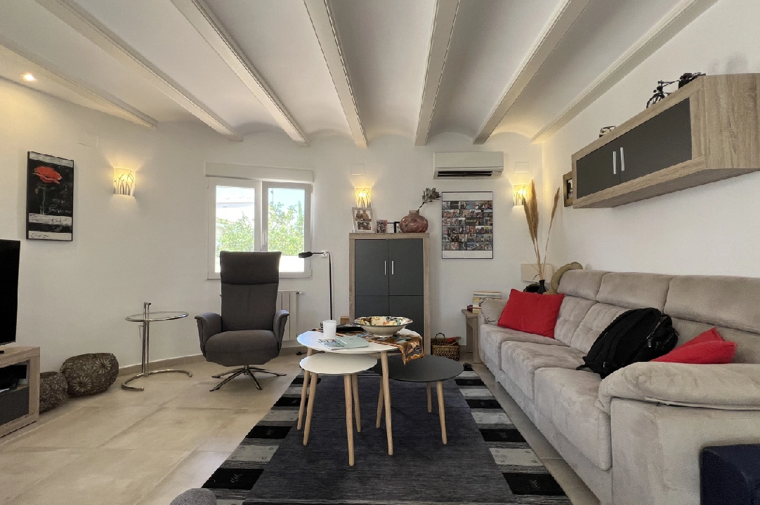 Villa in Els Poblets te koop, woonoppervlakte 179 m², Bouwjaar 1997, Staat netjes, + Centrale verwarming, Airconditioning, grondstuk 412 m², 5 slapkamer, 3 badkamer, Zwembad, ref.: JS-1524-16