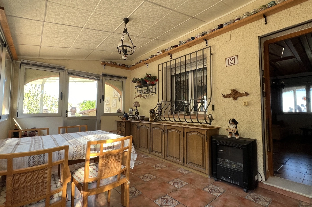 Villa in Denia-La Sella te koop, woonoppervlakte 109 m², Bouwjaar 1985, + Centrale verwarming, Airconditioning, grondstuk 1003 m², 3 slapkamer, 2 badkamer, Zwembad, ref.: JS-1624-25