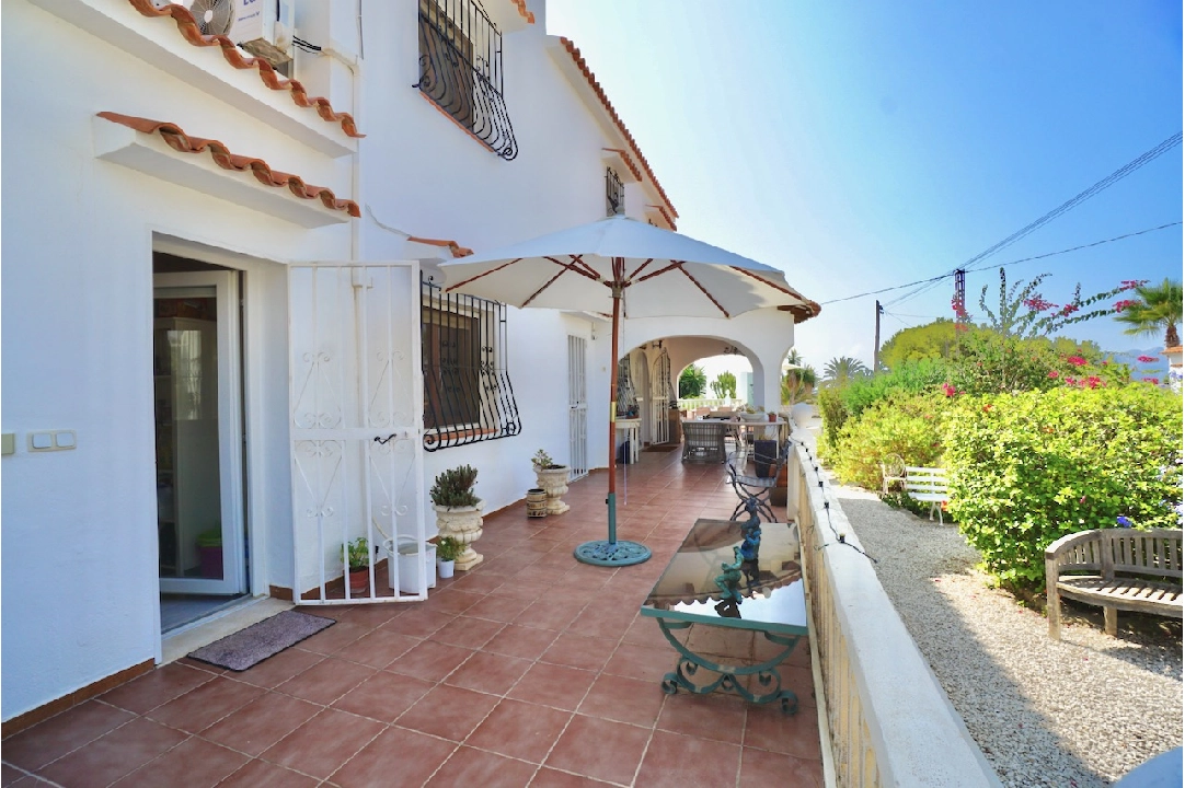 Villa in Benissa(Baladrar) te koop, woonoppervlakte 290 m², Airconditioning, grondstuk 841 m², 5 slapkamer, 4 badkamer, Zwembad, ref.: CA-H-1801-AMBE-48