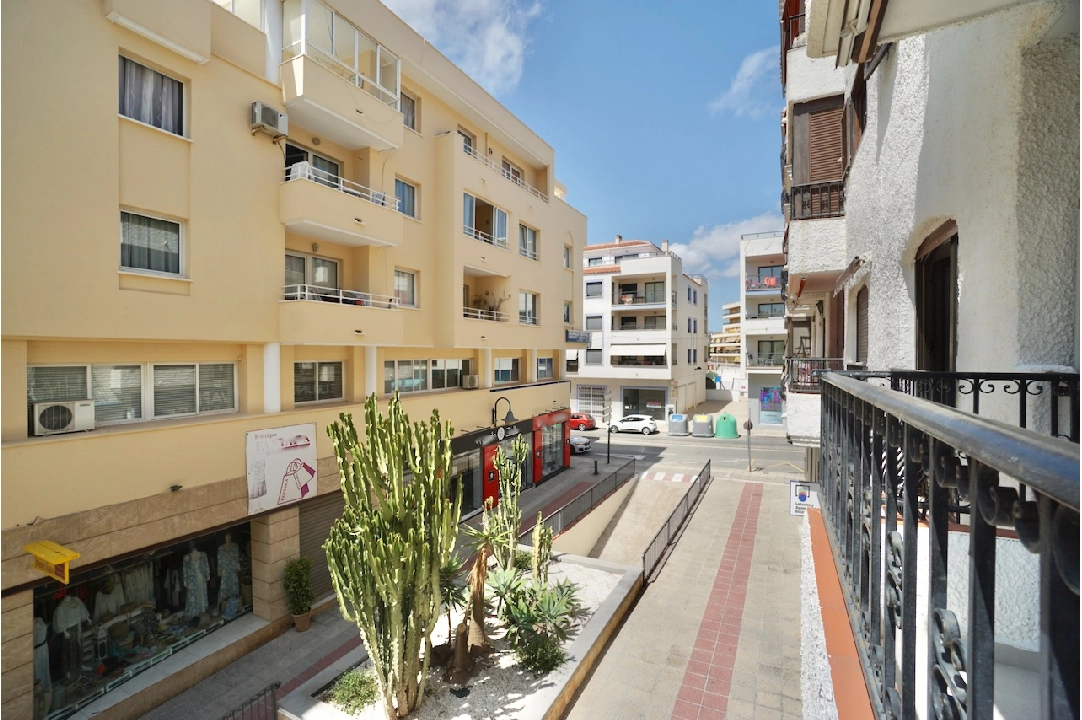 Apartment in Moraira(Moraira) te koop, woonoppervlakte 66 m², 1 slapkamer, 1 badkamer, ref.: CA-A-1802-AMBE-17