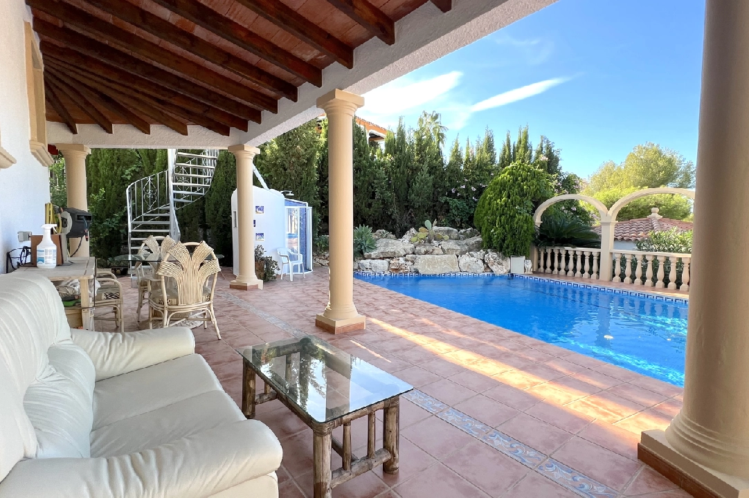 Villa in Denia(Marquesa VI) te koop, woonoppervlakte 122 m², Bouwjaar 2001, Staat netjes, + Vloerverwarming, Airconditioning, grondstuk 802 m², 4 slapkamer, 3 badkamer, Zwembad, ref.: SC-T0924-29