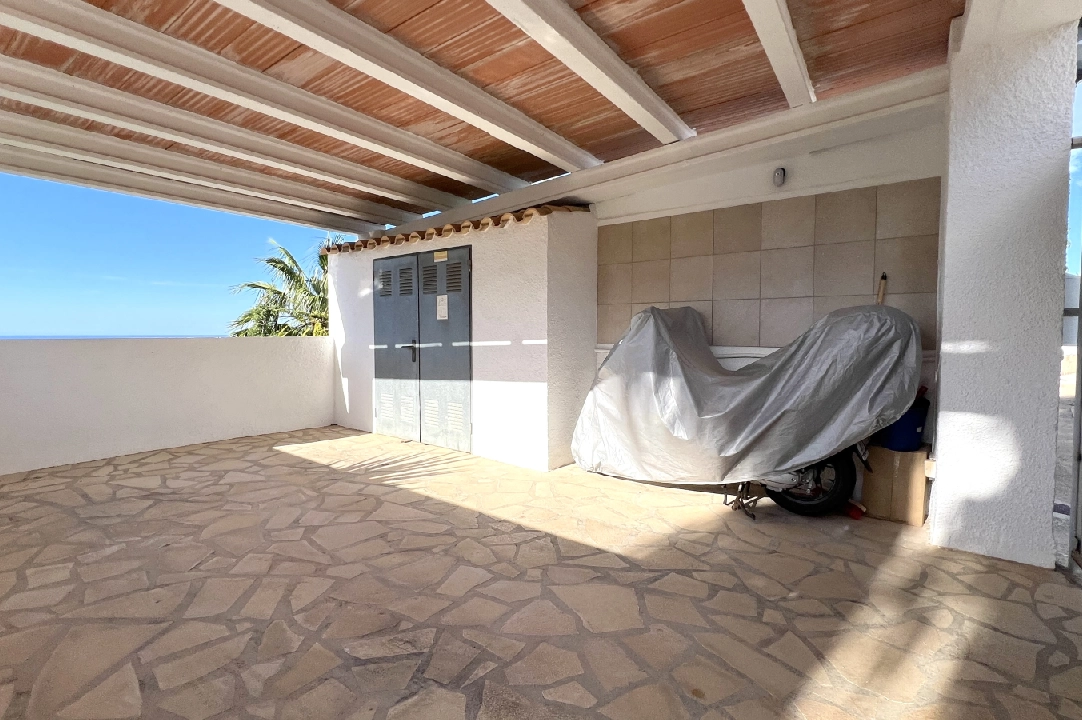 Villa in Denia(Marquesa VI) te koop, woonoppervlakte 122 m², Bouwjaar 2001, Staat netjes, + Vloerverwarming, Airconditioning, grondstuk 802 m², 4 slapkamer, 3 badkamer, Zwembad, ref.: SC-T0924-42