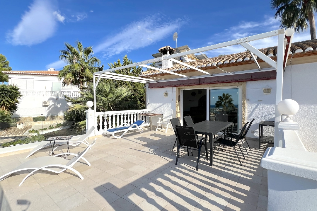 Villa in Denia(Marquesa VI) te koop, woonoppervlakte 122 m², Bouwjaar 2001, Staat netjes, + Vloerverwarming, Airconditioning, grondstuk 802 m², 4 slapkamer, 3 badkamer, Zwembad, ref.: SC-T0924-8