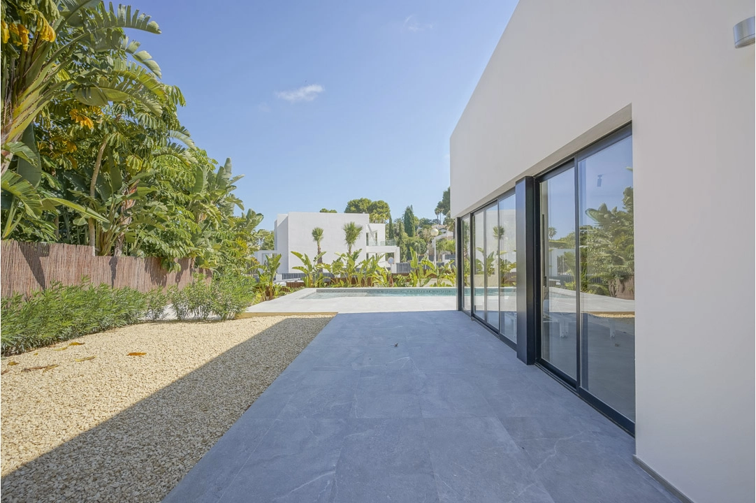 Villa in Javea te koop, woonoppervlakte 230 m², Bouwjaar 2023, + KLIMA, Airconditioning, grondstuk 1100 m², 3 slapkamer, 4 badkamer, Zwembad, ref.: BP-C3XY4303JAV-39