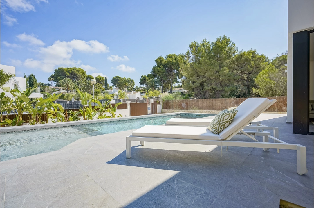 Villa in Javea te koop, woonoppervlakte 230 m², Bouwjaar 2023, + KLIMA, Airconditioning, grondstuk 1100 m², 3 slapkamer, 4 badkamer, Zwembad, ref.: BP-C3XY4303JAV-46