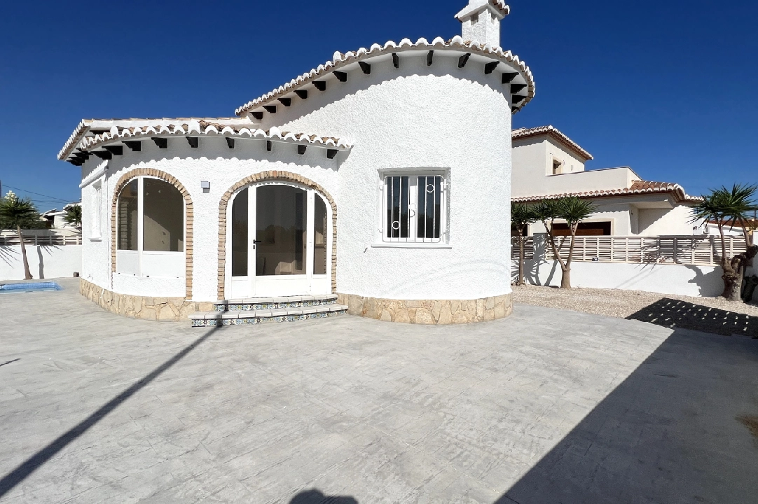 Villa in Els Poblets(Sorts de la mar 26A) te koop, woonoppervlakte 80 m², Bouwjaar 1985, Staat als nieuw, + KLIMA, Airconditioning, grondstuk 303 m², 2 slapkamer, 2 badkamer, Zwembad, ref.: AS-0824-1