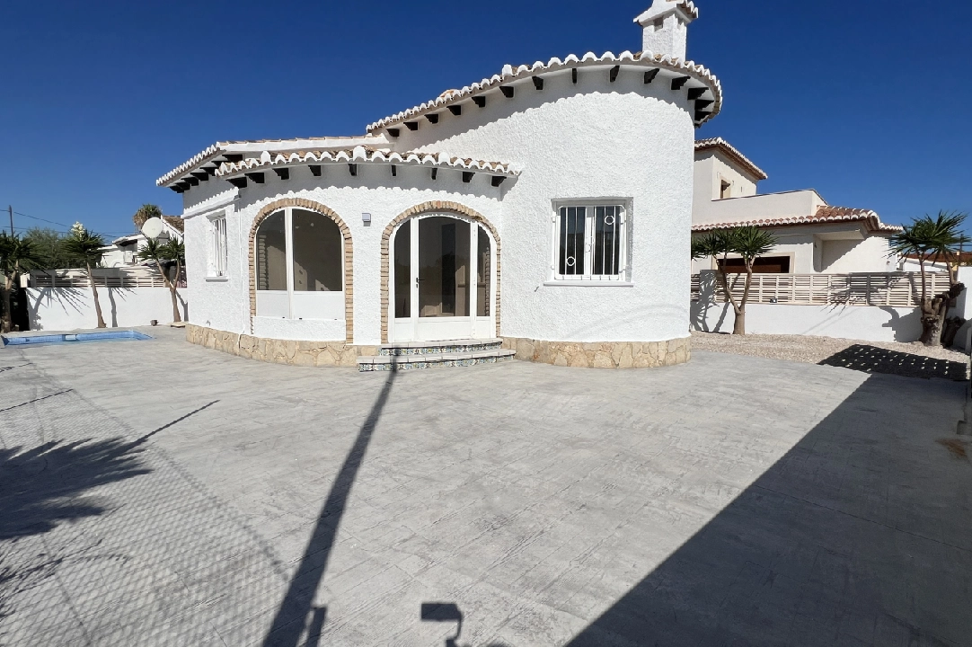 Villa in Els Poblets(Sorts de la mar 26A) te koop, woonoppervlakte 80 m², Bouwjaar 1985, Staat als nieuw, + KLIMA, Airconditioning, grondstuk 303 m², 2 slapkamer, 2 badkamer, Zwembad, ref.: AS-0824-19