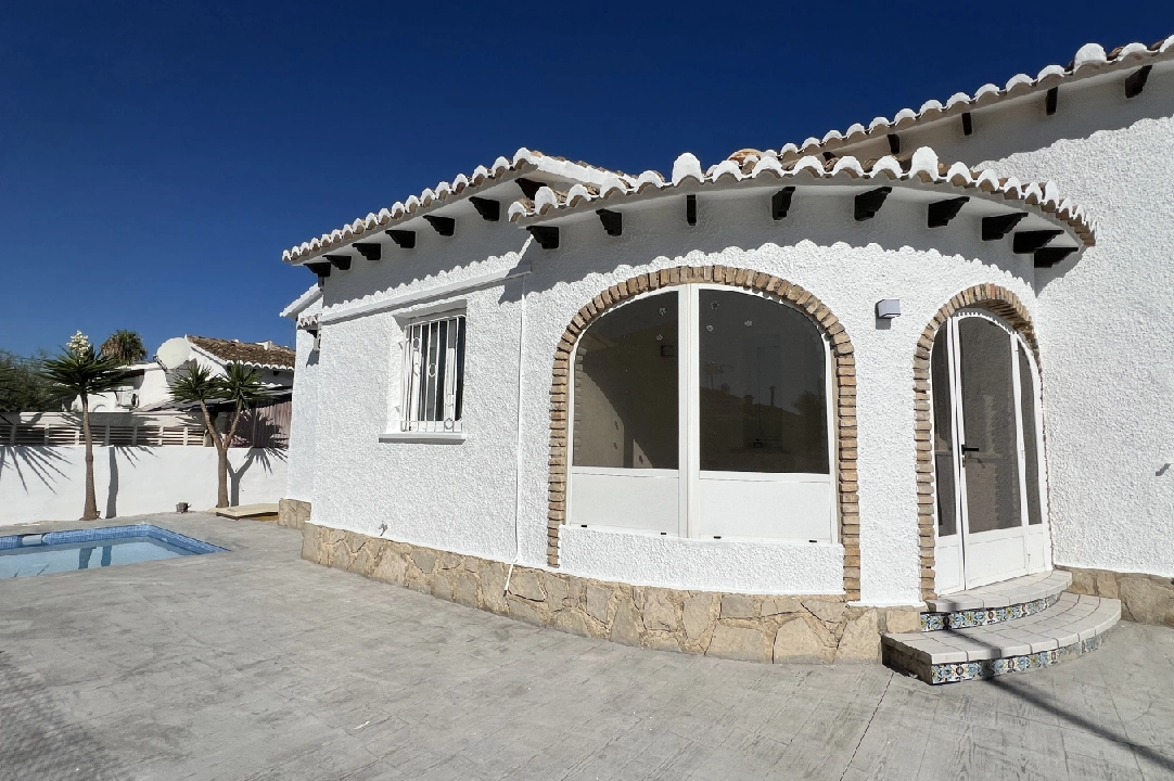 Villa in Els Poblets(Sorts de la mar 26A) te koop, woonoppervlakte 80 m², Bouwjaar 1985, Staat als nieuw, + KLIMA, Airconditioning, grondstuk 303 m², 2 slapkamer, 2 badkamer, Zwembad, ref.: AS-0824-21