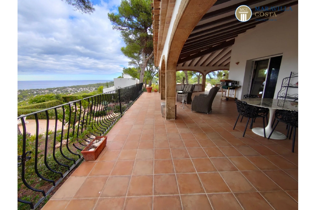 Villa in Javea(Costa Nova) te koop, woonoppervlakte 378 m², + Vloerverwarming, Airconditioning, grondstuk 3063 m², 5 slapkamer, 5 badkamer, Zwembad, ref.: MV-P-2507-15