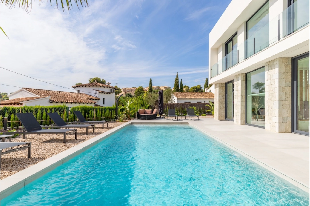 Villa in Benissa(La Fustera) te koop, woonoppervlakte 249 m², Airconditioning, grondstuk 895 m², 4 slapkamer, 3 badkamer, Zwembad, ref.: CA-H-9309-AMB-3