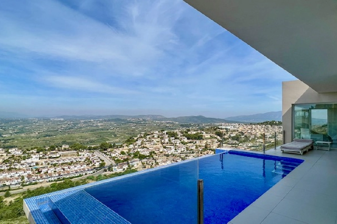 Villa in Benitachell(La Cumbre del Sol) te koop, woonoppervlakte 140 m², Airconditioning, grondstuk 1395 m², 2 slapkamer, 2 badkamer, Zwembad, ref.: CA-H-1815-AMB-3