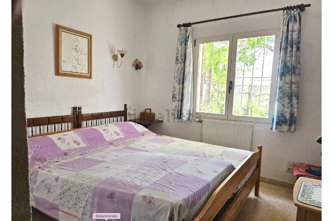 Villa in Els Poblets(Gironets) te koop, woonoppervlakte 119 m², Bouwjaar 1979, + Centrale verwarming, grondstuk 650 m², 2 slapkamer, 1 badkamer, ref.: ICB-0124-14