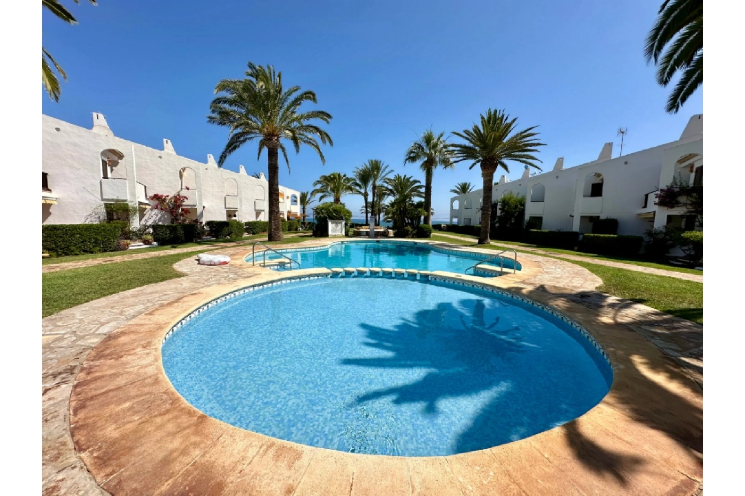 Reihenhaus in Denia te koop, woonoppervlakte 77 m², Bouwjaar 1987, Airconditioning, 3 slapkamer, 2 badkamer, Zwembad, ref.: O-V91814D-1