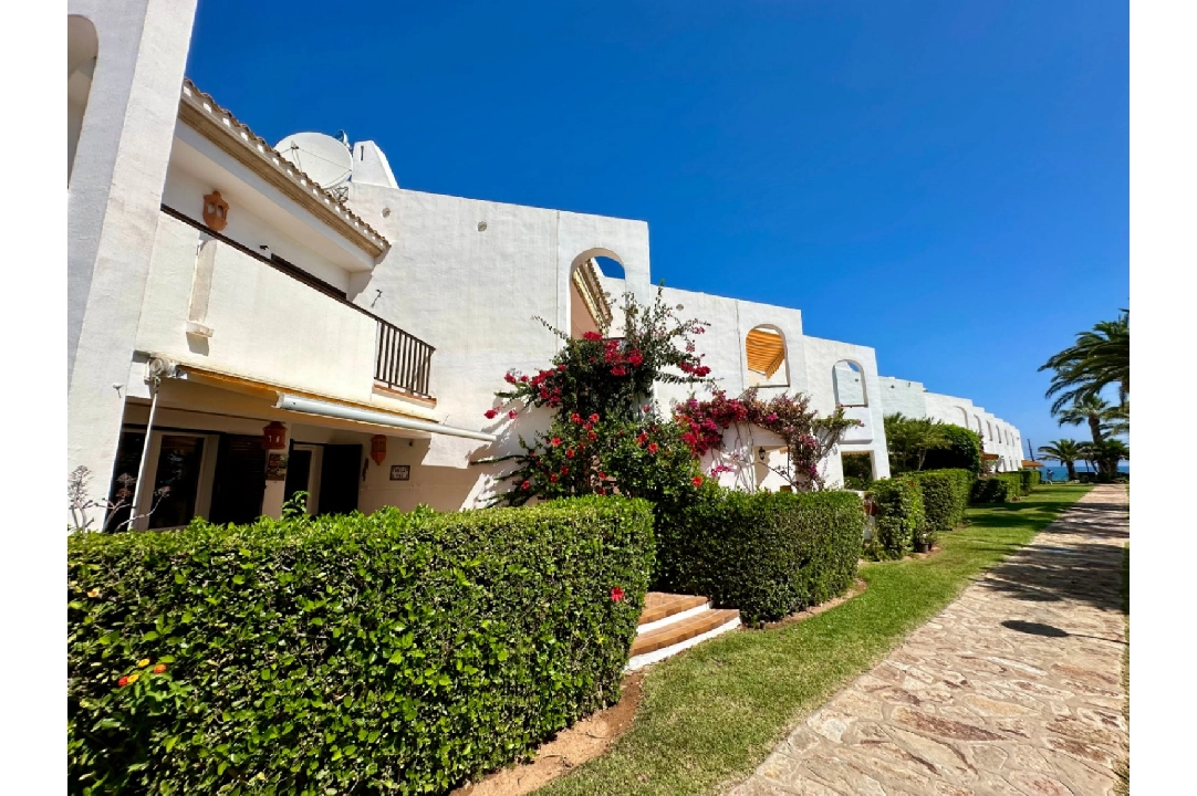 Reihenhaus in Denia te koop, woonoppervlakte 77 m², Bouwjaar 1987, Airconditioning, 3 slapkamer, 2 badkamer, Zwembad, ref.: O-V91814D-4