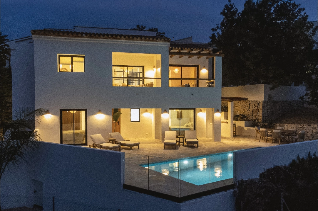 Villa in Javea(Pinosol) te koop, woonoppervlakte 250 m², Airconditioning, grondstuk 900 m², 3 slapkamer, 3 badkamer, Zwembad, ref.: CA-H-1821-AMBI-27