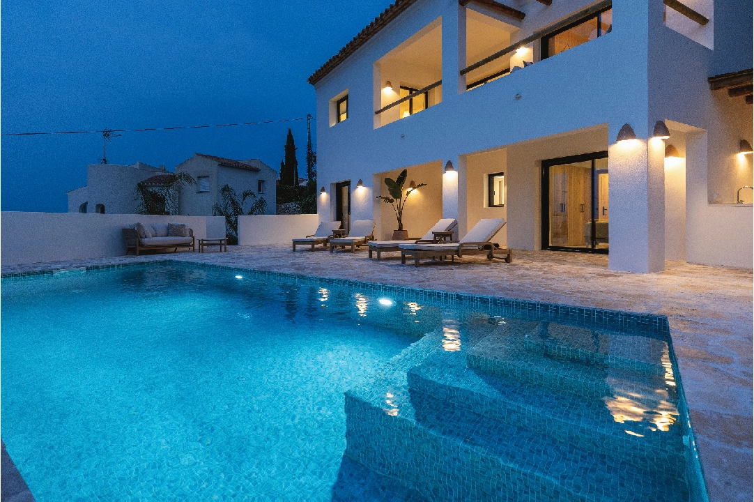 Villa in Javea(Pinosol) te koop, woonoppervlakte 250 m², Airconditioning, grondstuk 900 m², 3 slapkamer, 3 badkamer, Zwembad, ref.: CA-H-1821-AMBI-29