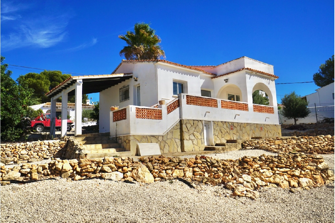 Villa in Moraira(Pinar del Advocat) te koop, woonoppervlakte 109 m², grondstuk 808 m², 2 slapkamer, 1 badkamer, ref.: CA-H-1813-AMBI-1