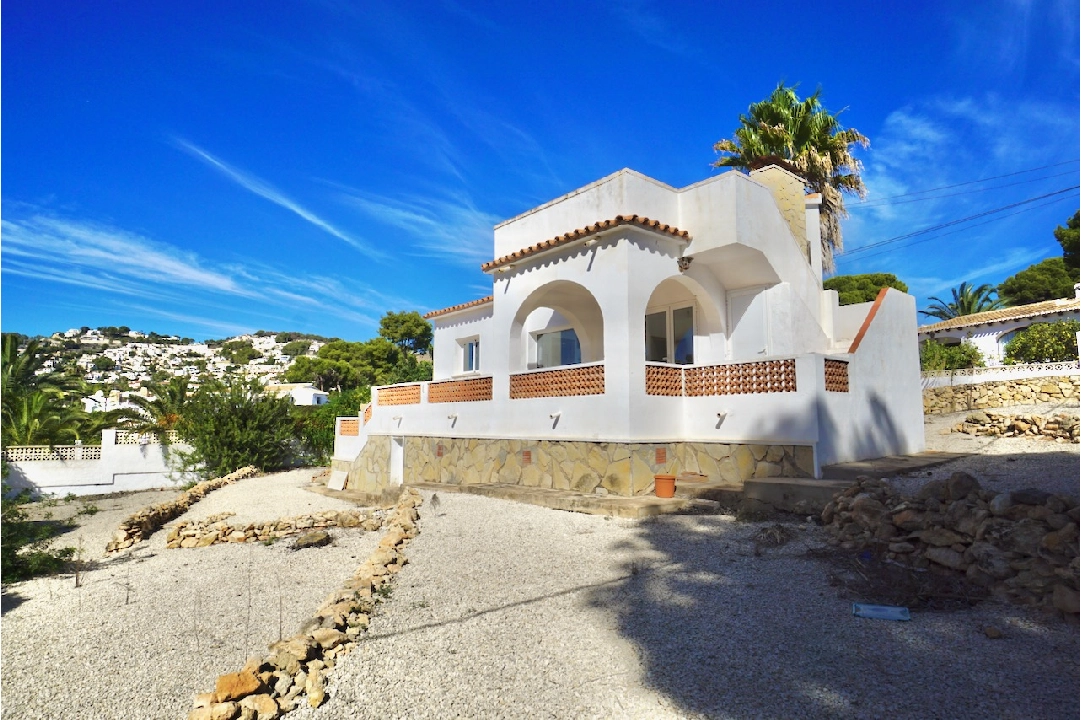 Villa in Moraira(Pinar del Advocat) te koop, woonoppervlakte 109 m², grondstuk 808 m², 2 slapkamer, 1 badkamer, ref.: CA-H-1813-AMBI-2