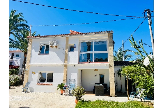 villa-in-Denia-for-sale-UM-UV-0624-2.webp