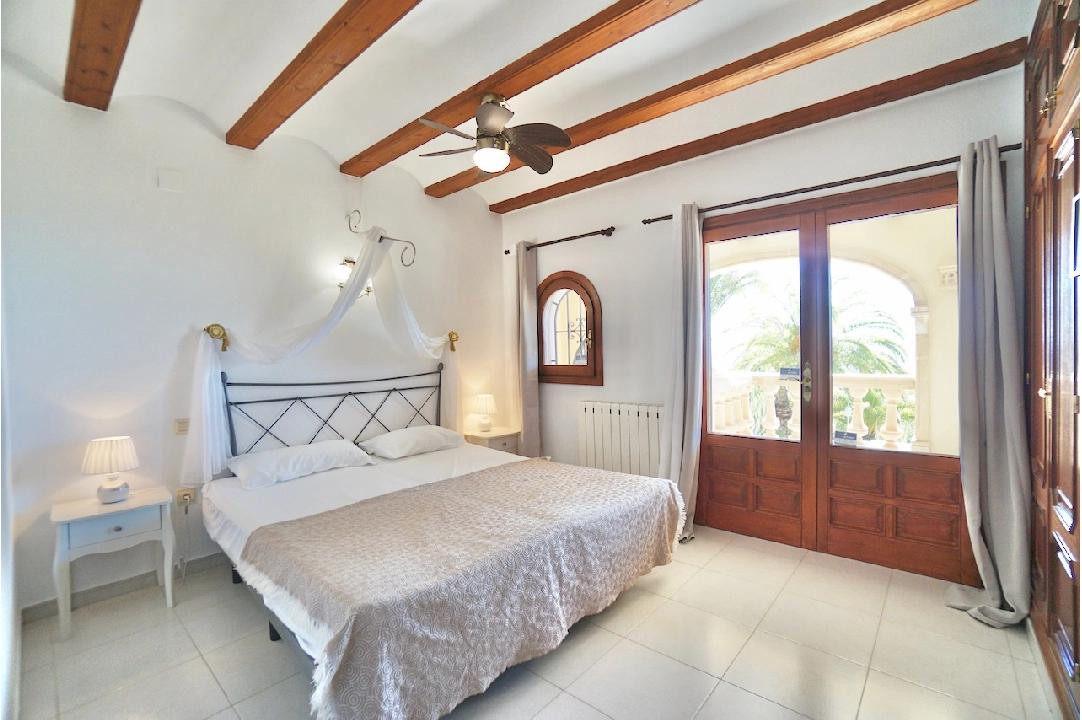 Villa in Benitachell(La Cumbre del Sol) te koop, woonoppervlakte 340 m², grondstuk 994 m², 5 slapkamer, 5 badkamer, Zwembad, ref.: CA-H-1677-AMB-12