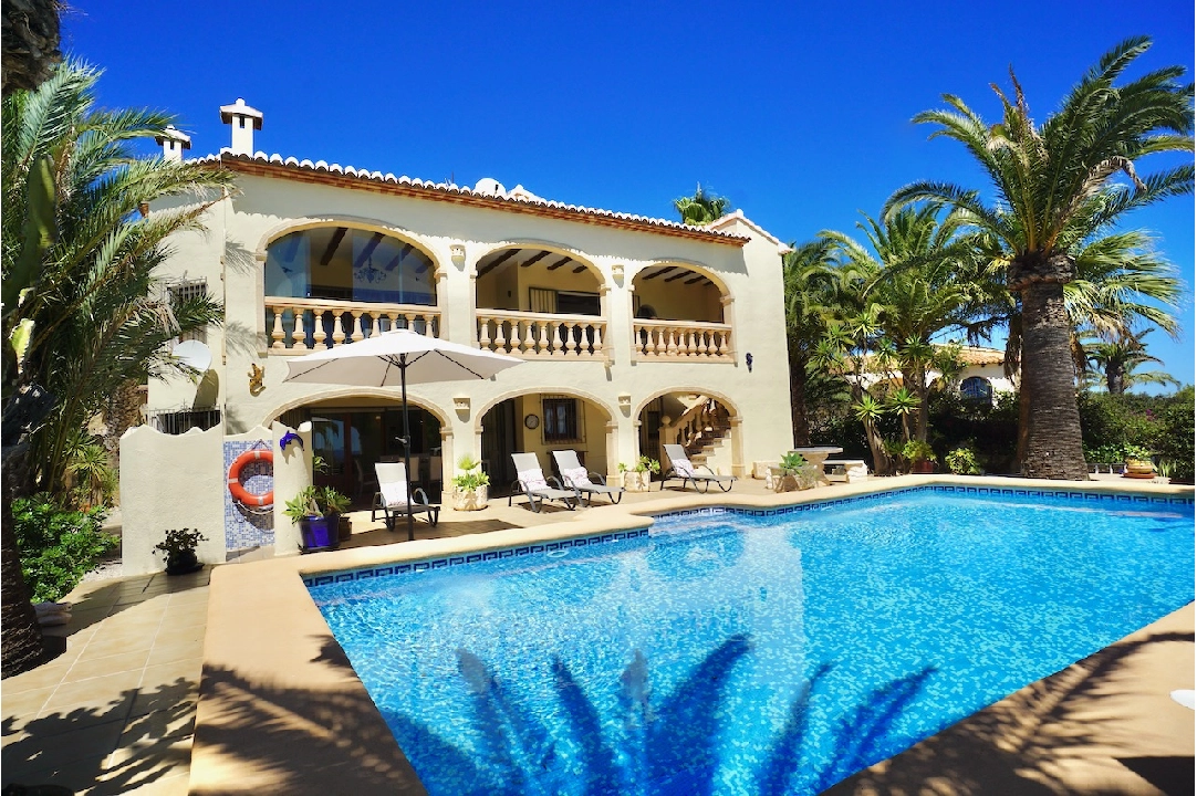 Villa in Benitachell(La Cumbre del Sol) te koop, woonoppervlakte 340 m², grondstuk 994 m², 5 slapkamer, 5 badkamer, Zwembad, ref.: CA-H-1677-AMB-35