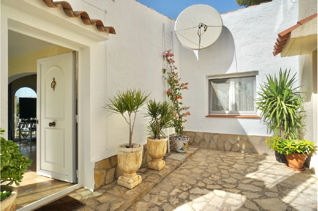 Stadthaus in Moraira(Arnella) te koop, woonoppervlakte 112 m², Airconditioning, 2 slapkamer, 2 badkamer, Zwembad, ref.: CA-B-1829-AMBE-19