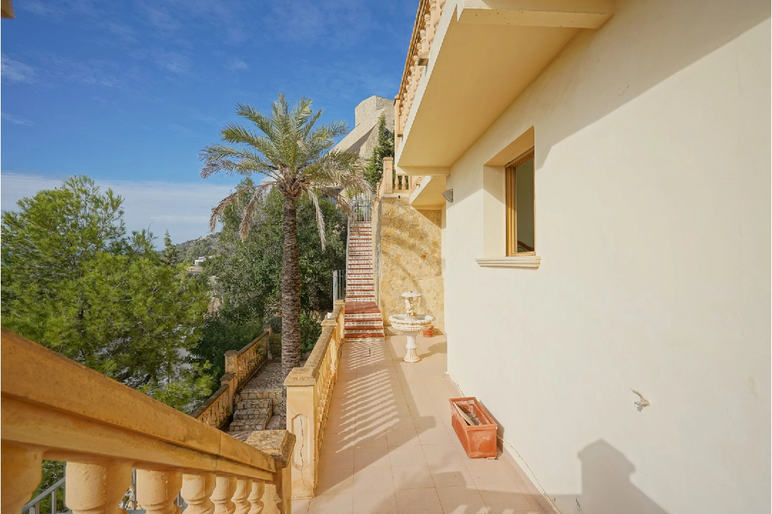 Villa in Javea te koop, woonoppervlakte 396 m², Bouwjaar 1998, Airconditioning, grondstuk 800 m², 5 slapkamer, 3 badkamer, Zwembad, ref.: BP-4448JAV-4