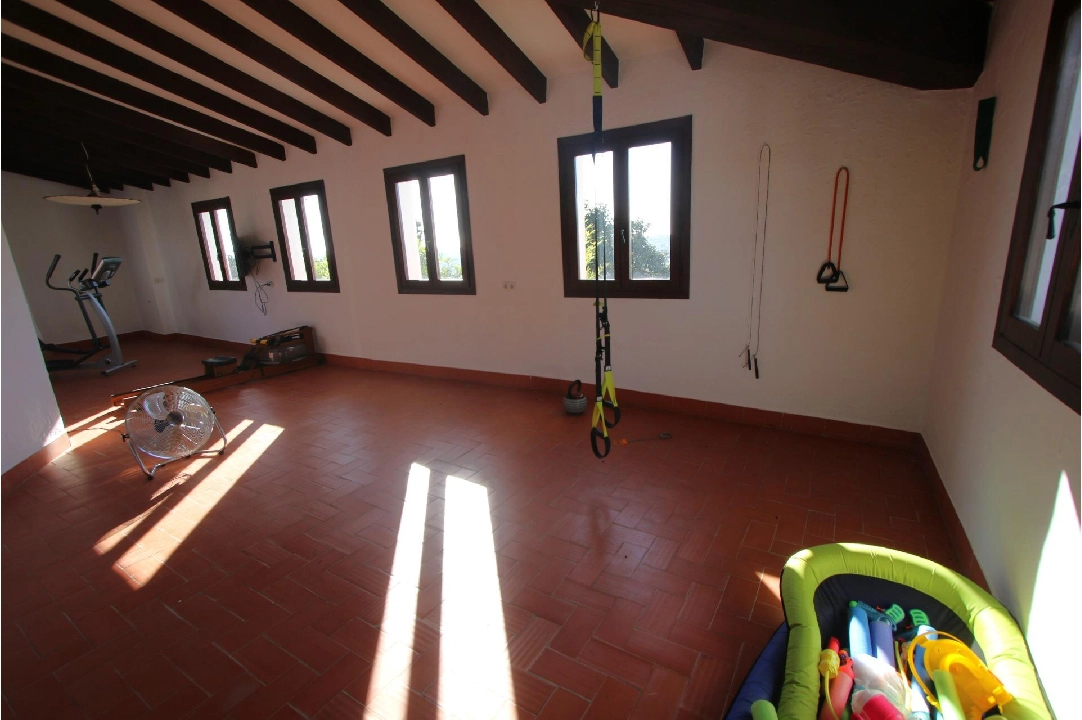 Finca in Benissa(Canor) te koop, woonoppervlakte 960 m², grondstuk 15000 m², 15 slapkamer, 14 badkamer, Zwembad, ref.: COB-3322-10535-32