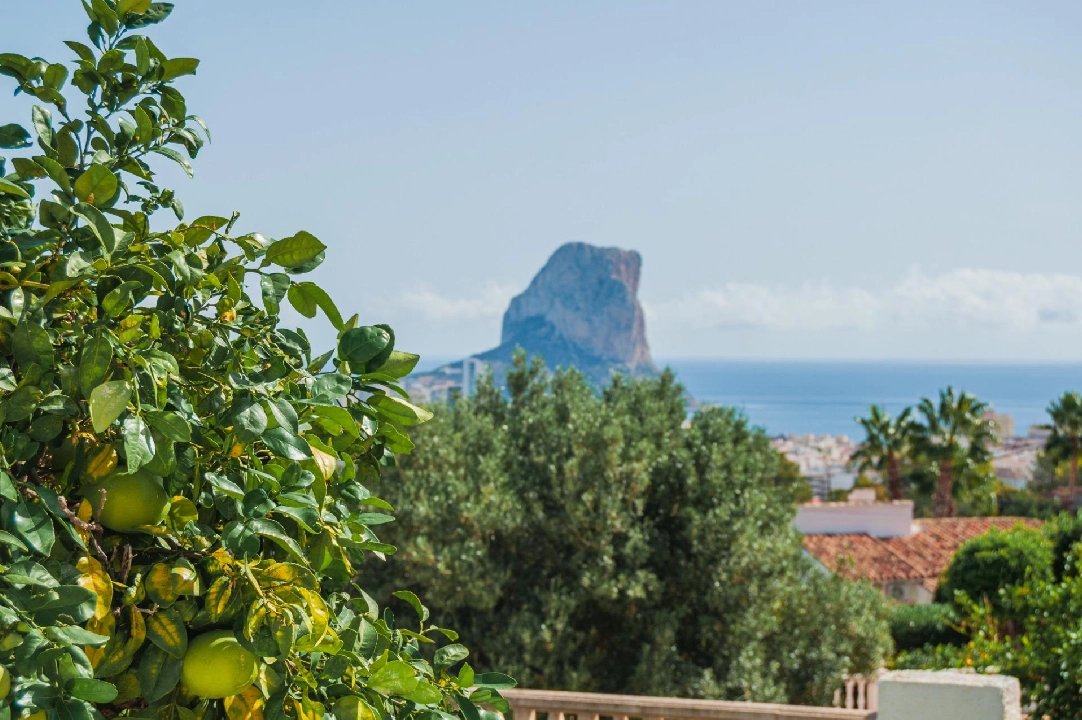 Villa in Calpe(Cucarres) te koop, woonoppervlakte 210 m², Airconditioning, grondstuk 800 m², 5 slapkamer, 4 badkamer, Zwembad, ref.: COB-3485-10535-33