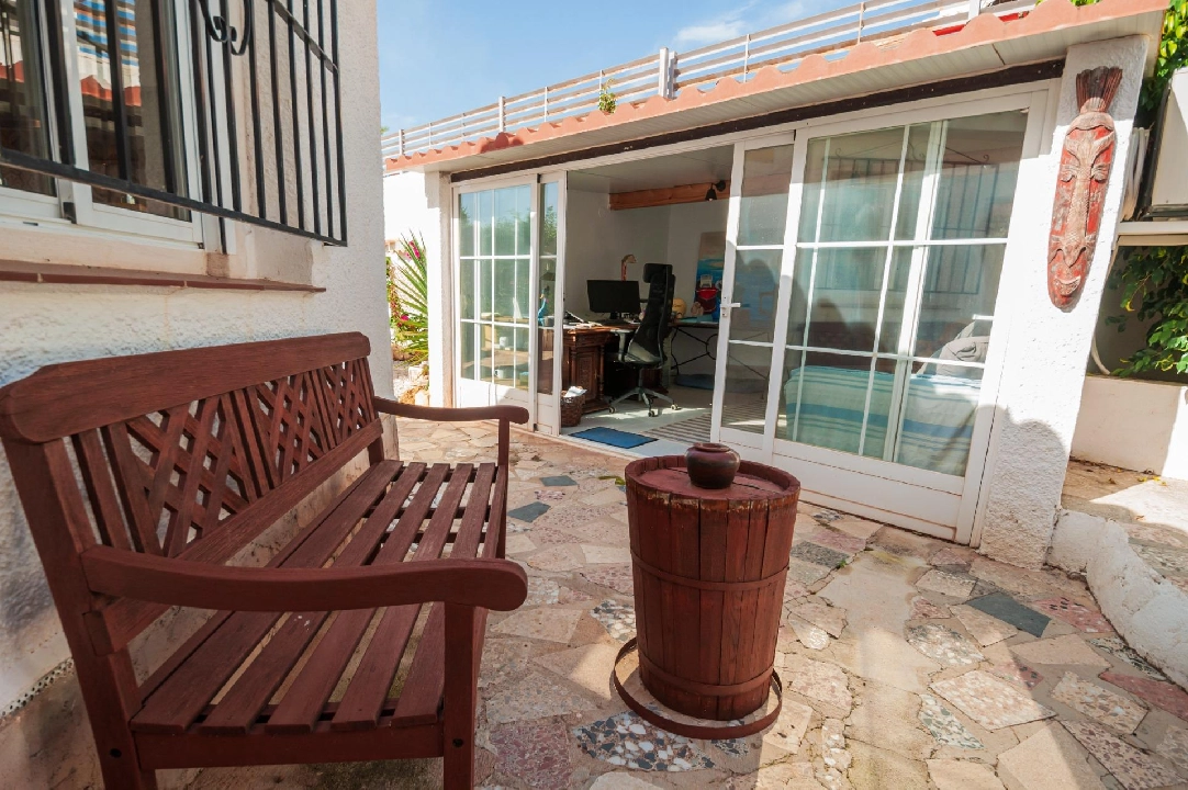 Villa in Calpe(Gran sol) te koop, woonoppervlakte 74 m², Airconditioning, grondstuk 507 m², 2 slapkamer, 1 badkamer, Zwembad, ref.: COB-3482-10535-16