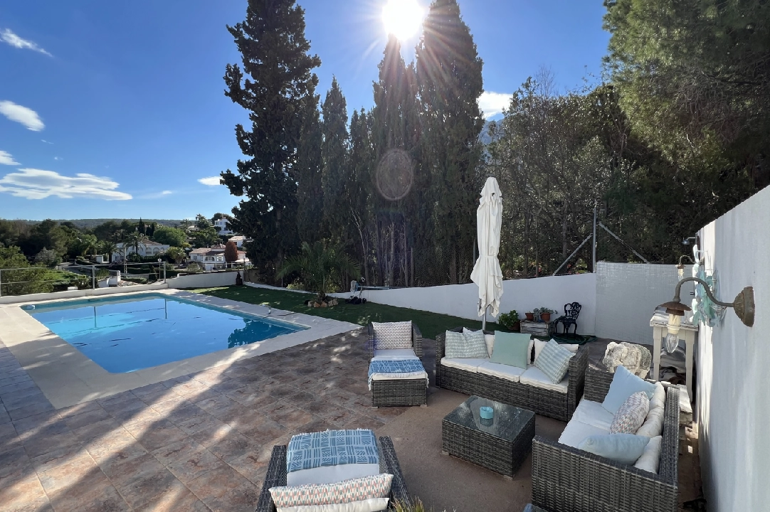 Villa in Denia(Florida) te koop, woonoppervlakte 182 m², Bouwjaar 1980, + KLIMA, Airconditioning, grondstuk 595 m², 3 slapkamer, 2 badkamer, Zwembad, ref.: SC-T1024-4