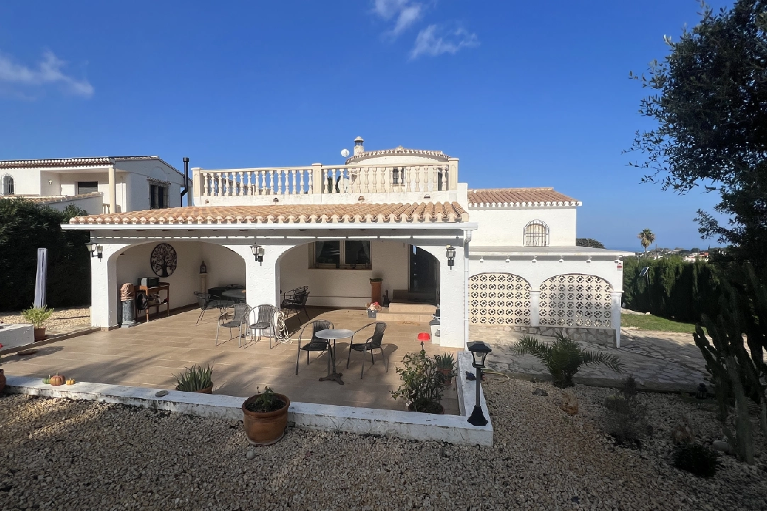 Villa in Denia te koop, woonoppervlakte 190 m², Bouwjaar 1984, Staat netjes, + KLIMA, Airconditioning, grondstuk 1900 m², 4 slapkamer, 4 badkamer, Zwembad, ref.: AS-1024-37