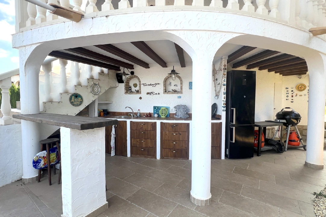 Villa in Denia te koop, woonoppervlakte 190 m², Bouwjaar 1984, Staat netjes, + KLIMA, Airconditioning, grondstuk 1900 m², 4 slapkamer, 4 badkamer, Zwembad, ref.: AS-1024-9