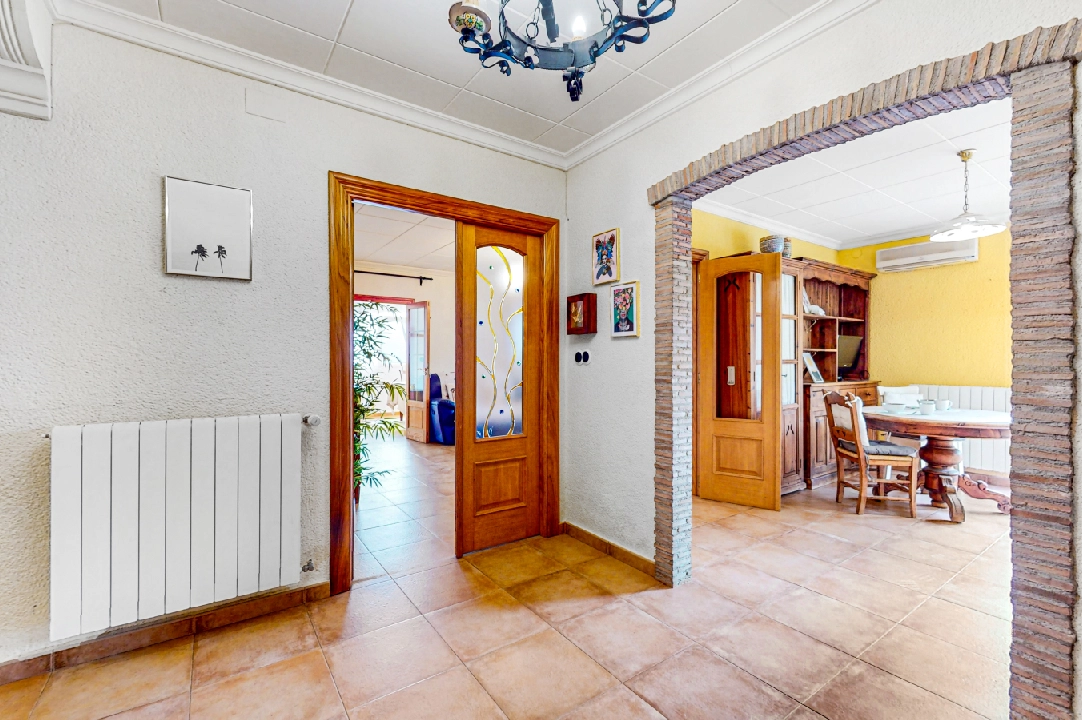 Villa in Orba(L Aspre) te koop, woonoppervlakte 225 m², Bouwjaar 1997, Staat netjes, + Centrale verwarming, Airconditioning, grondstuk 773 m², 3 slapkamer, 3 badkamer, Zwembad, ref.: RG-0724-13