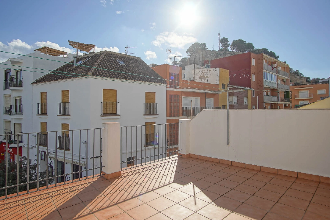 Stadthaus in Denia te koop, woonoppervlakte 82 m², Bouwjaar 1950, + KLIMA, Airconditioning, 3 slapkamer, 2 badkamer, Zwembad, ref.: BP-C3XY8224DEN-11