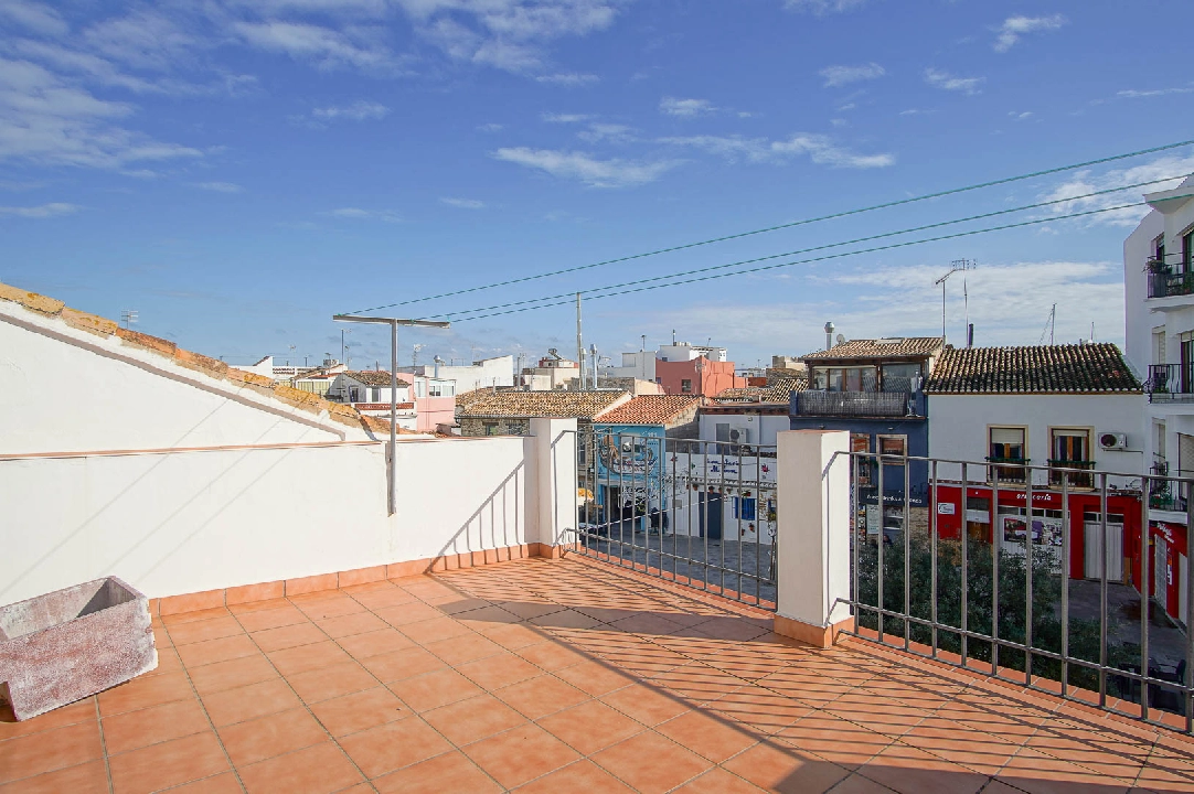 Stadthaus in Denia te koop, woonoppervlakte 82 m², Bouwjaar 1950, + KLIMA, Airconditioning, 3 slapkamer, 2 badkamer, Zwembad, ref.: BP-C3XY8224DEN-12