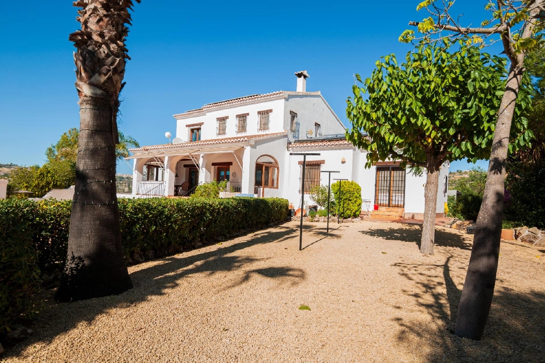 Villa in Benissa(Benimarraig) te koop, woonoppervlakte 271 m², grondstuk 10438 m², 5 slapkamer, 3 badkamer, Zwembad, ref.: COB-3488-10535-41