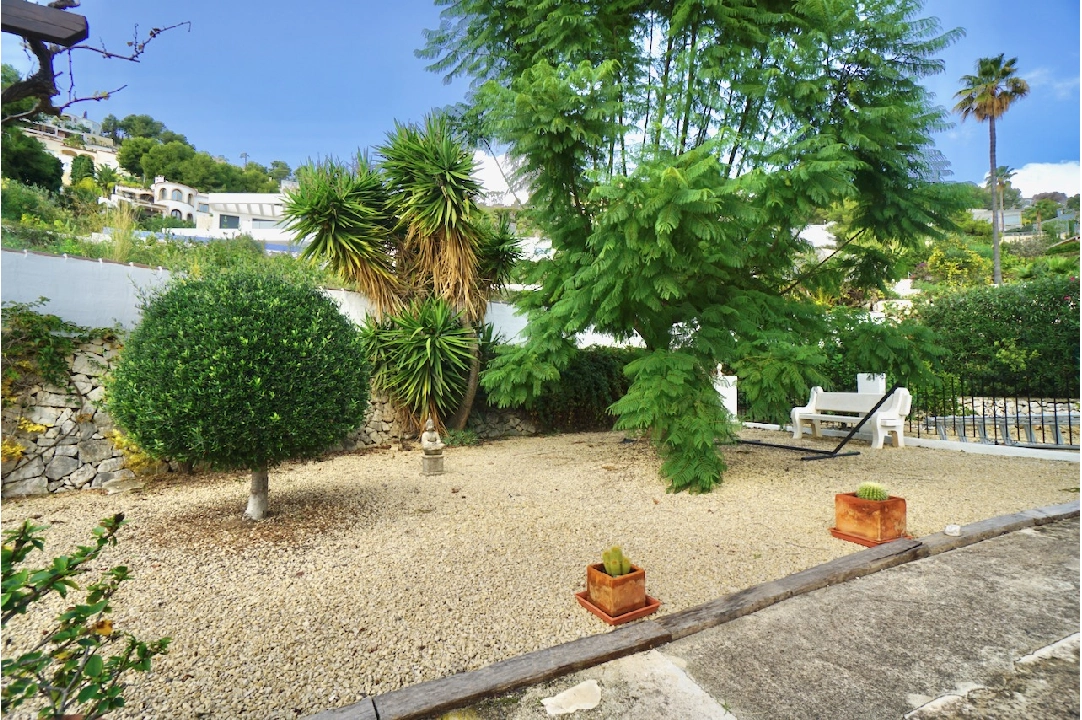 Villa in Moraira(Pinar del Advocat) te koop, woonoppervlakte 184 m², grondstuk 795 m², 3 slapkamer, 2 badkamer, Zwembad, ref.: CA-H-1838-AMB-25