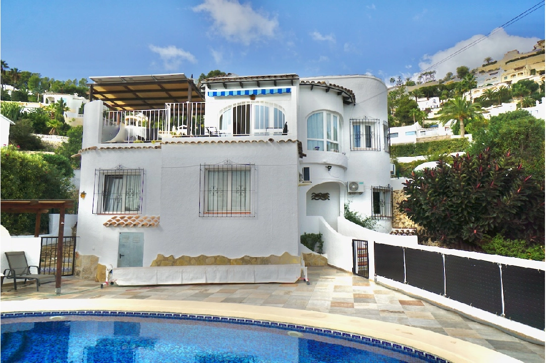 Villa in Moraira(Pinar del Advocat) te koop, woonoppervlakte 184 m², grondstuk 795 m², 3 slapkamer, 2 badkamer, Zwembad, ref.: CA-H-1838-AMB-30