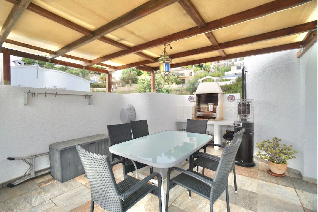 Villa in Moraira(Pinar del Advocat) te koop, woonoppervlakte 184 m², grondstuk 795 m², 3 slapkamer, 2 badkamer, Zwembad, ref.: CA-H-1838-AMB-35