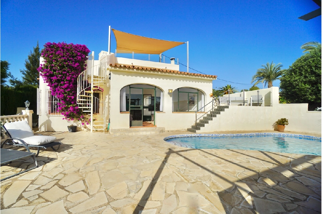 Villa in Benissa(Montemar) te koop, woonoppervlakte 165 m², grondstuk 823 m², 3 slapkamer, 2 badkamer, Zwembad, ref.: CA-H-1845-AMB-12